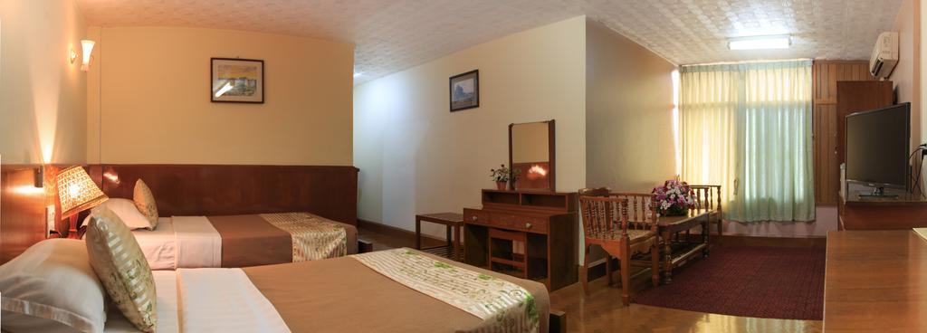 Nadi Myanmar Hotel Mandalay Exterior foto
