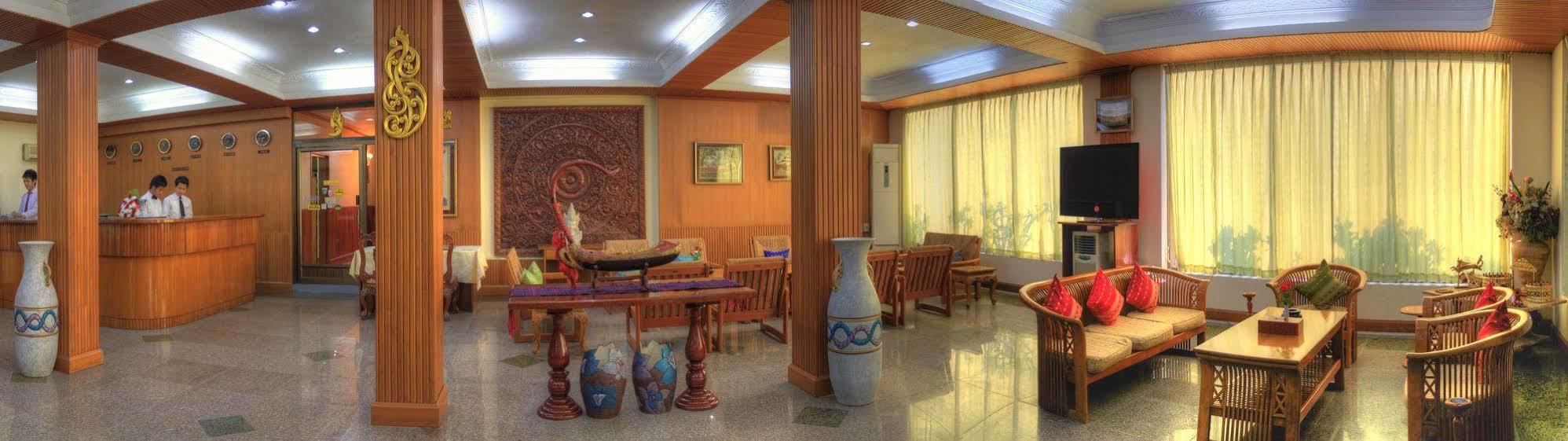 Nadi Myanmar Hotel Mandalay Exterior foto